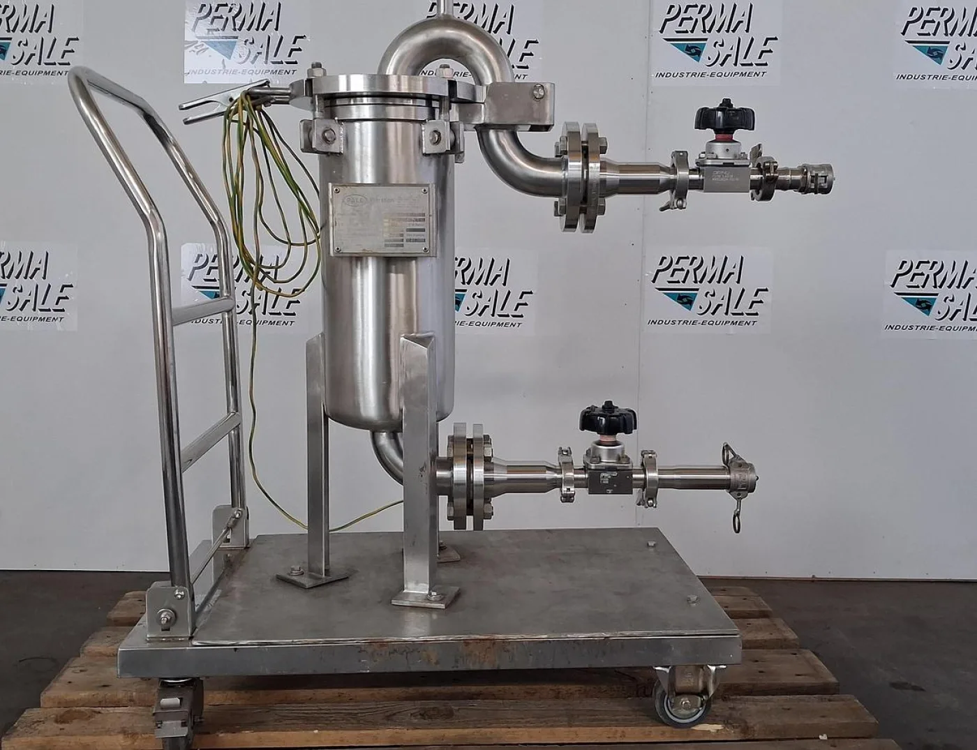 Pall Filtration C18 FD Stainless Steel Liquid Filter Housing - 1
