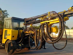 Sandvik DL422iE Underground Rock Drill