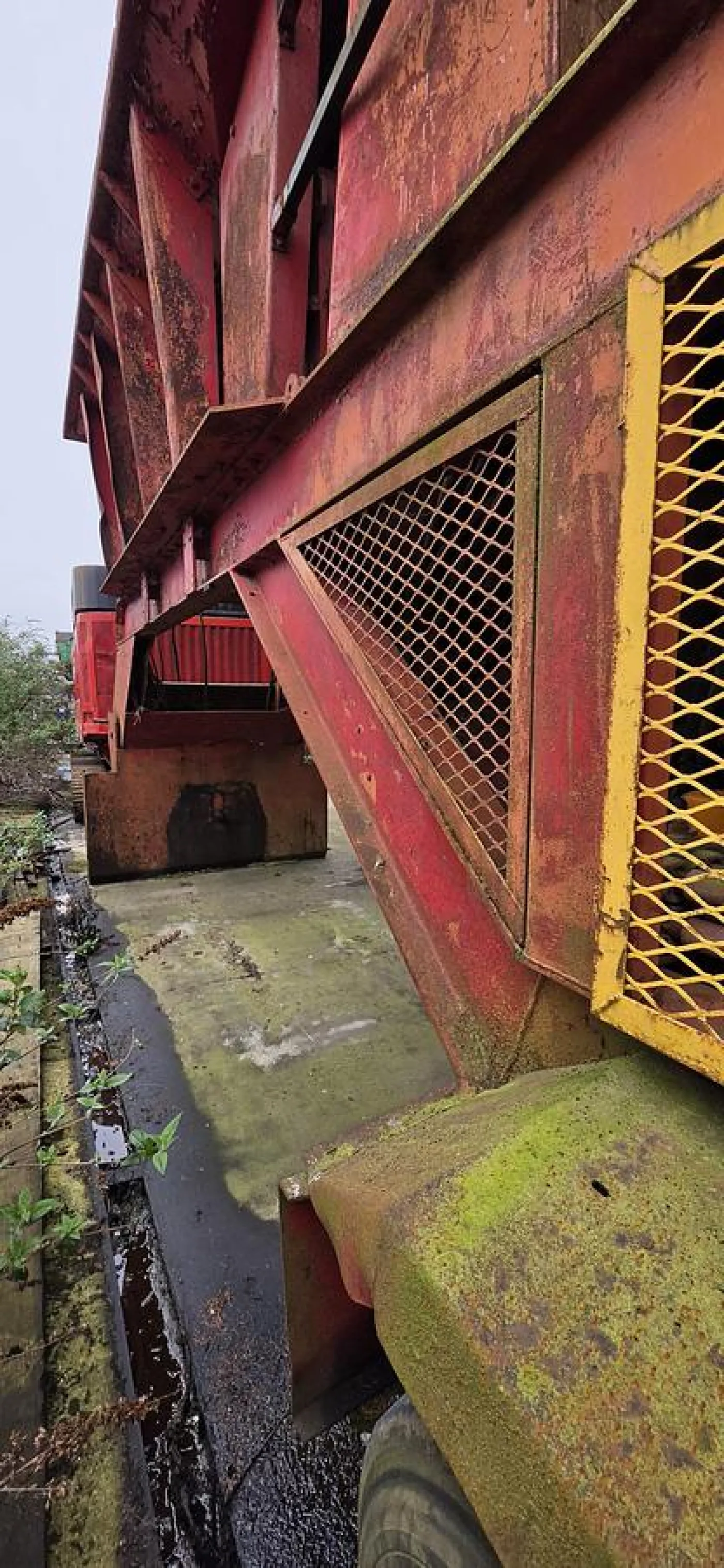 Extec Twin-shaft Shredder Crusher - 5