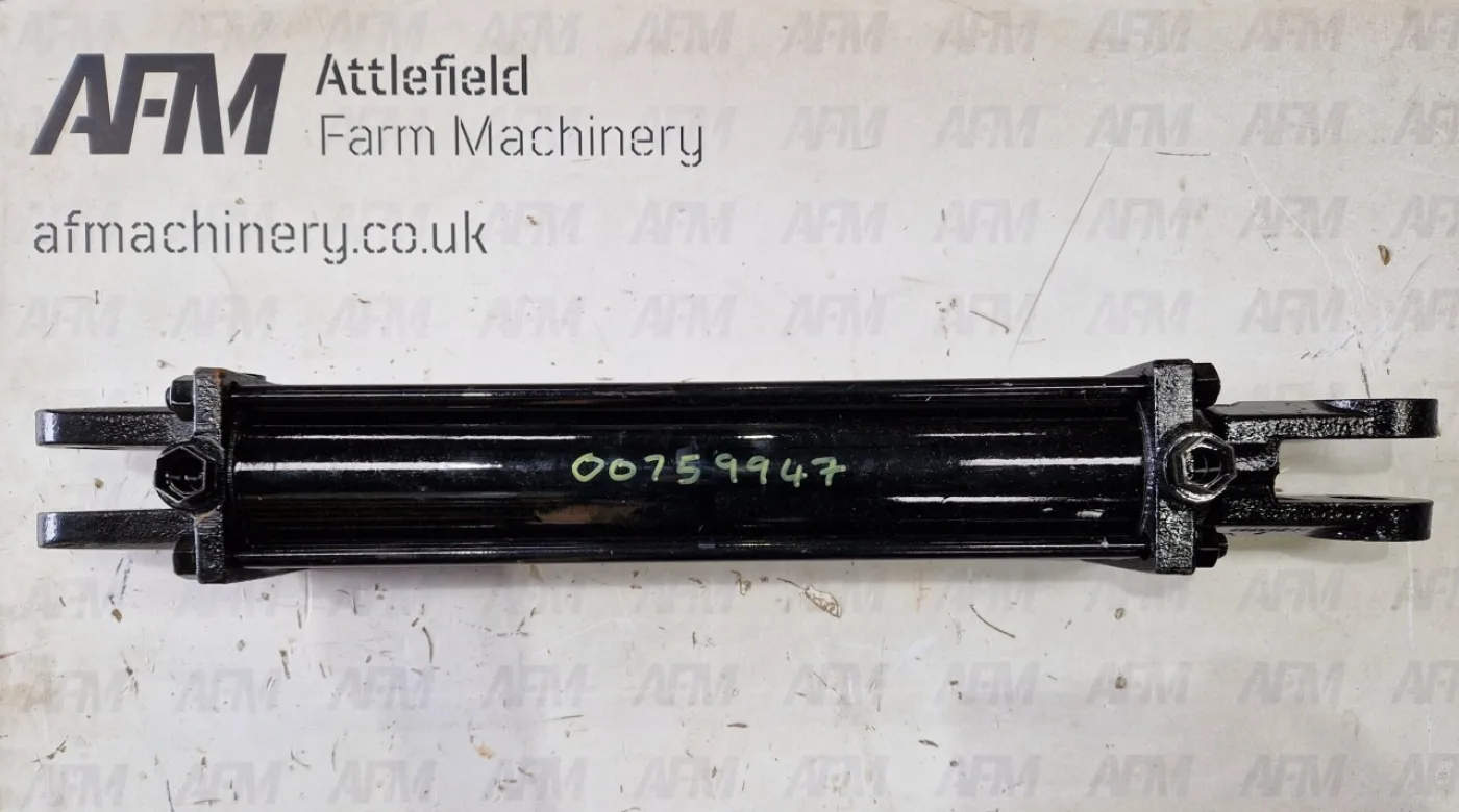 McConnel Ram - SR20 Wing Ram - 00759947 - 1