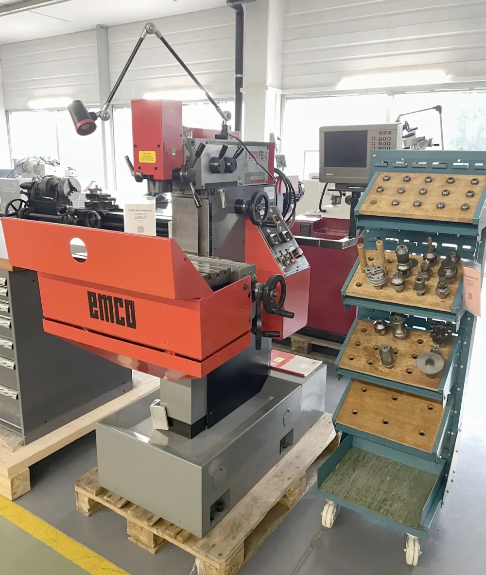 022867 - EMCO FB-3