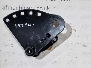 Spearhead LH Roller Bracket - 182541