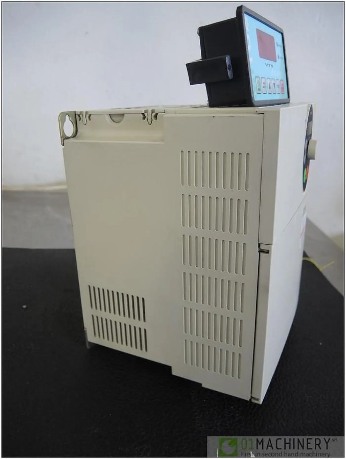 2005 TOSHIBA VFS11-4055PL-WP(2) AI2915 - 4