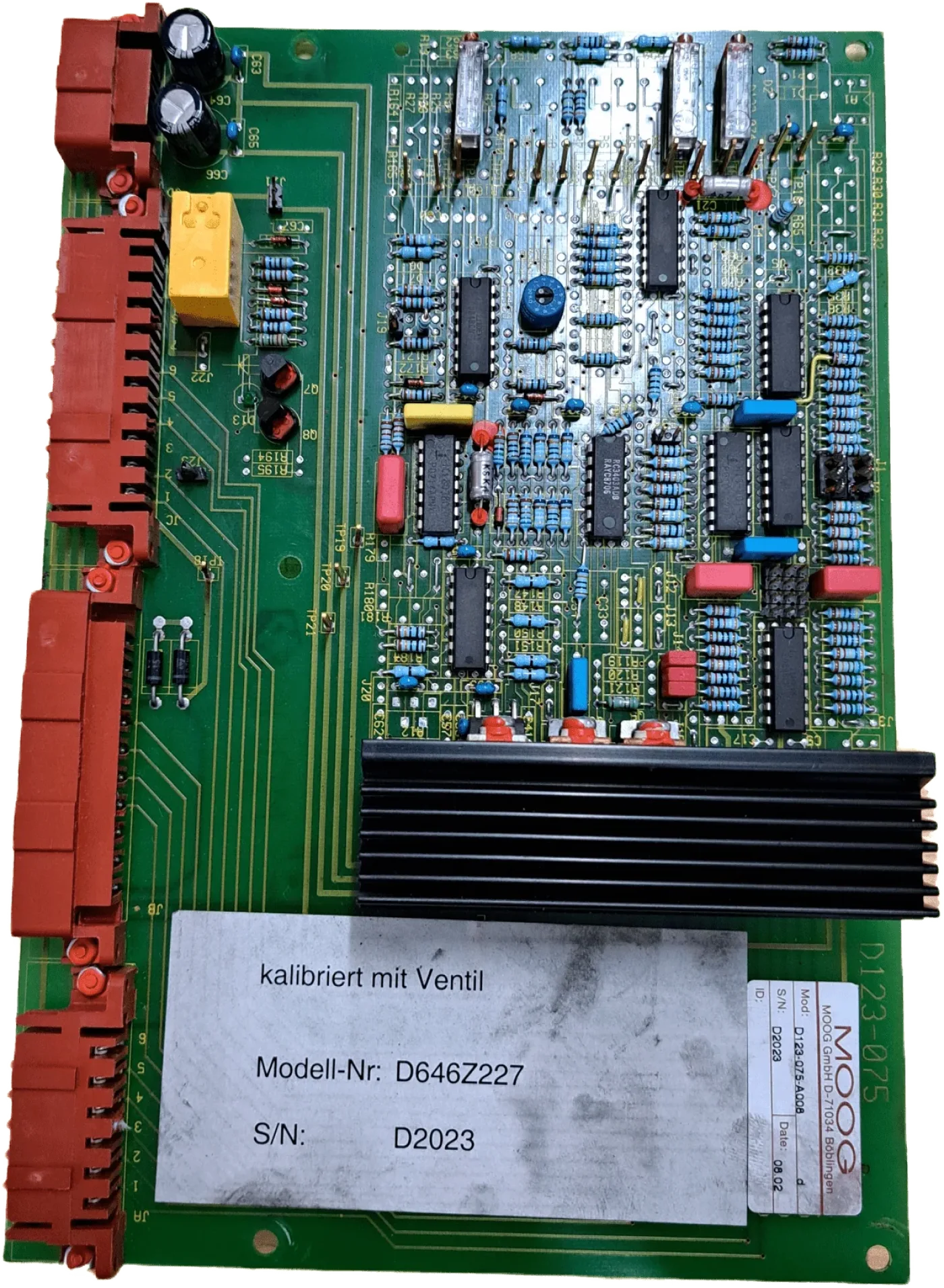MOOG D123-075-A008 - 4