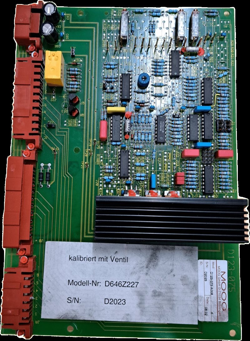 MOOG D123-075-A008