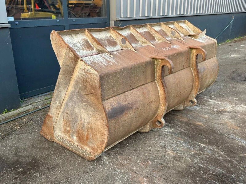 WG-2450 Volvo small