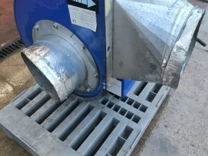 USED FUTURE EXTRACTION FU-3-0 INDUSTRIAL VACUUM CLEANER