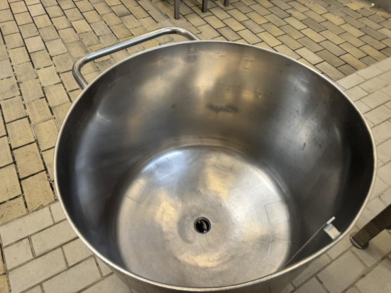 Industrial tub / vat on wheels