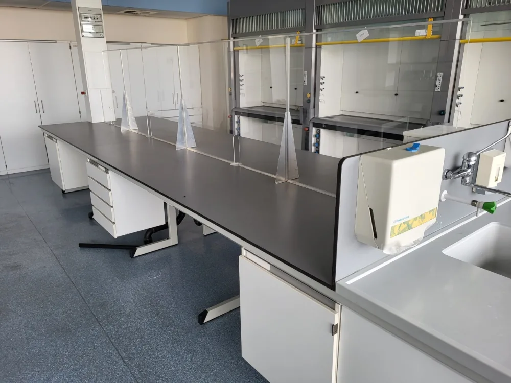 2005 - Used S+B Island Table (545 cm)