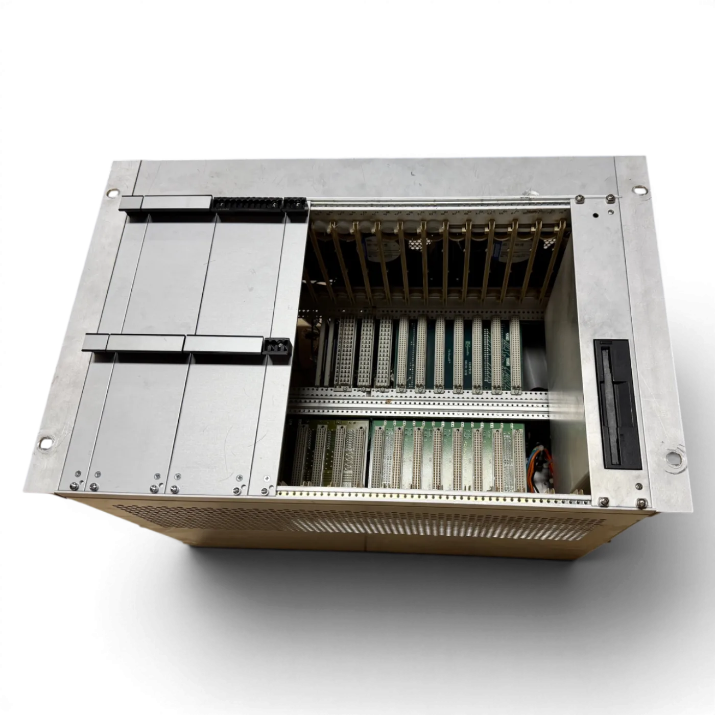 HOMAG HC120 Rack 8VME / HOMAGBUS 450W Art.-Nr. 2-083-03-0038 Schroff - 1