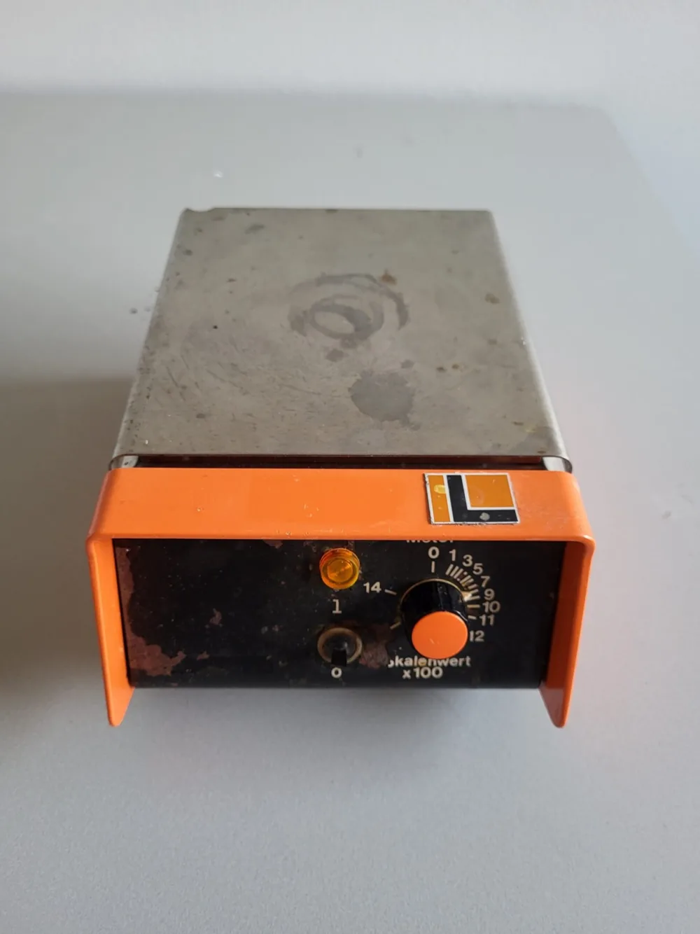 1691- Used Framo Geratetechnik M20/1 magnetic stirrer