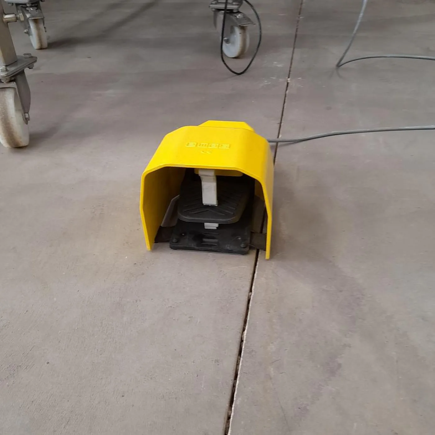 Sharp Incline Conveyor System with Scales - 5