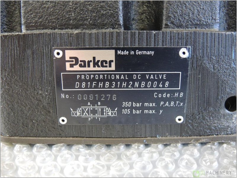 2000 PARKER D81FHB31H2NB0048 AI1781