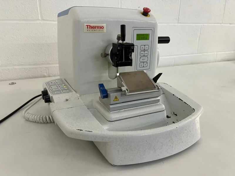Thermo Shandon Finesse ME+ Microtome
