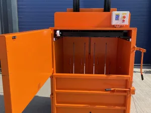 2019 CK International CK151 Vertical Baler