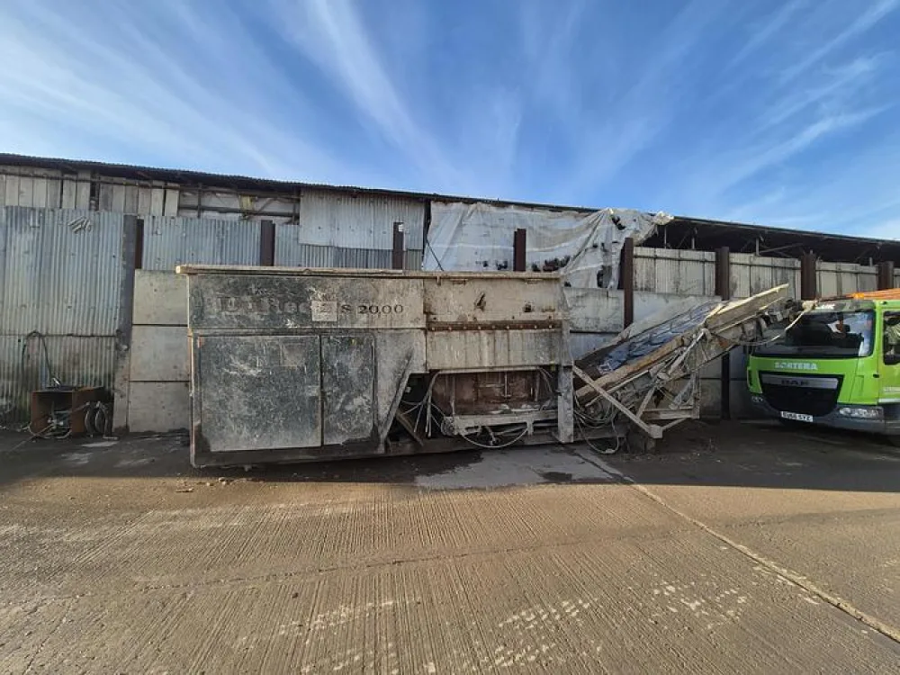 EuRec S 2000 Electric Twin-Shaft Slow-Speed Shredder