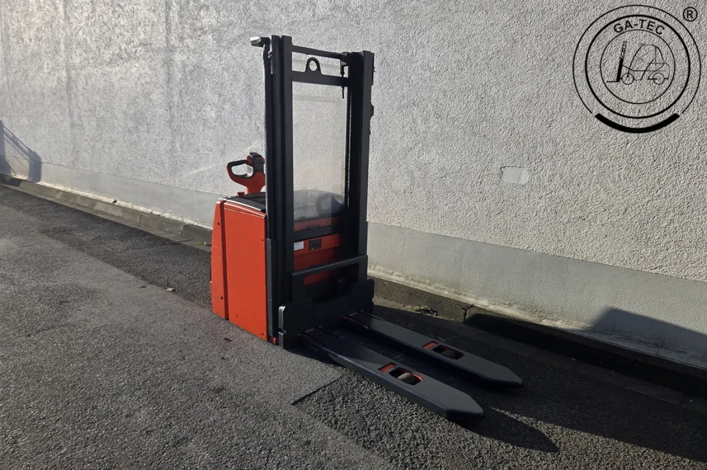 Linde L16 - 4