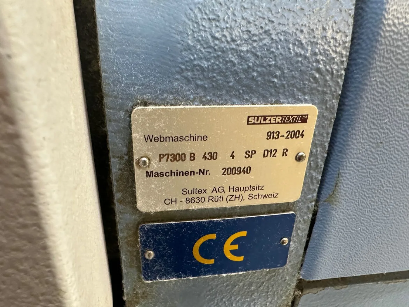 4x Sulzer - P7300 HP B 430 N4 SP R D12 projectile weaving looms - 3