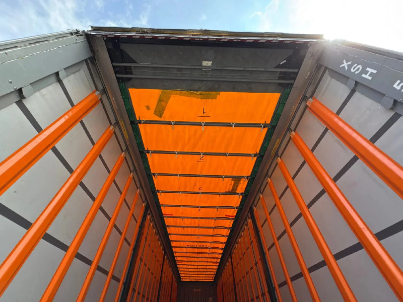 Krone SD MEGA Sliding Sides/Sliding Roof BPW - 6