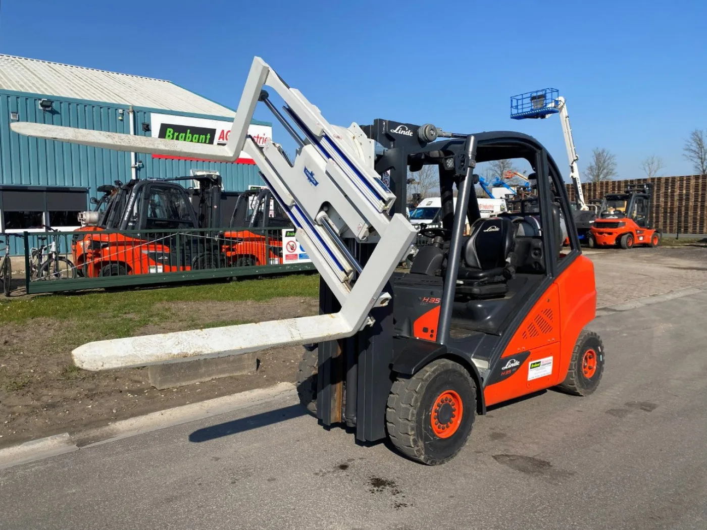 Linde H35T-02 - 2
