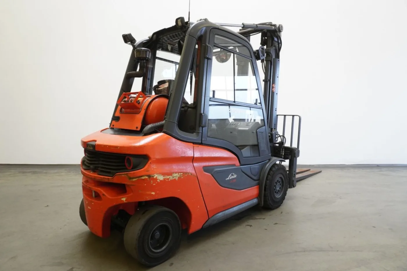 Frontstapler Linde H 35 T 1202 (2023) - 2