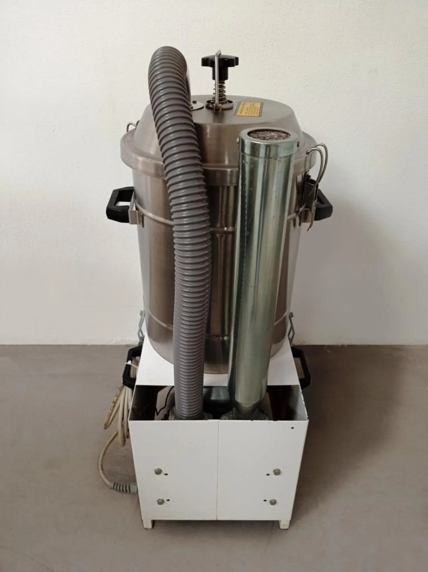 ASPIRATORE INDUSTRIALE PER POLVERI – CFM – MOD. 3151 X - 4