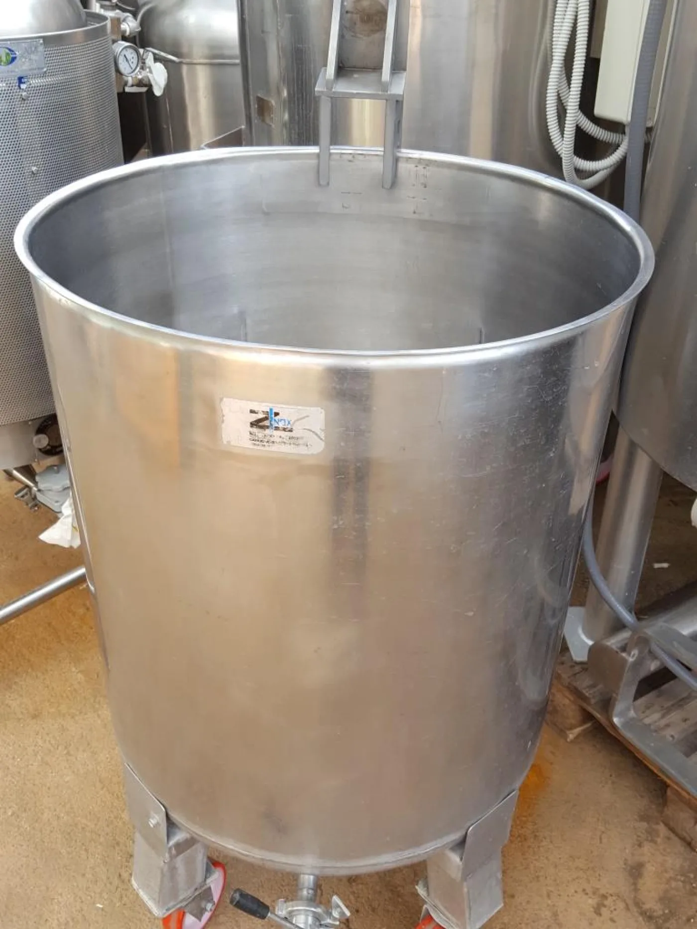 SERBATOIO CARRELLATO – ZINOX MOD. 280 L - 2