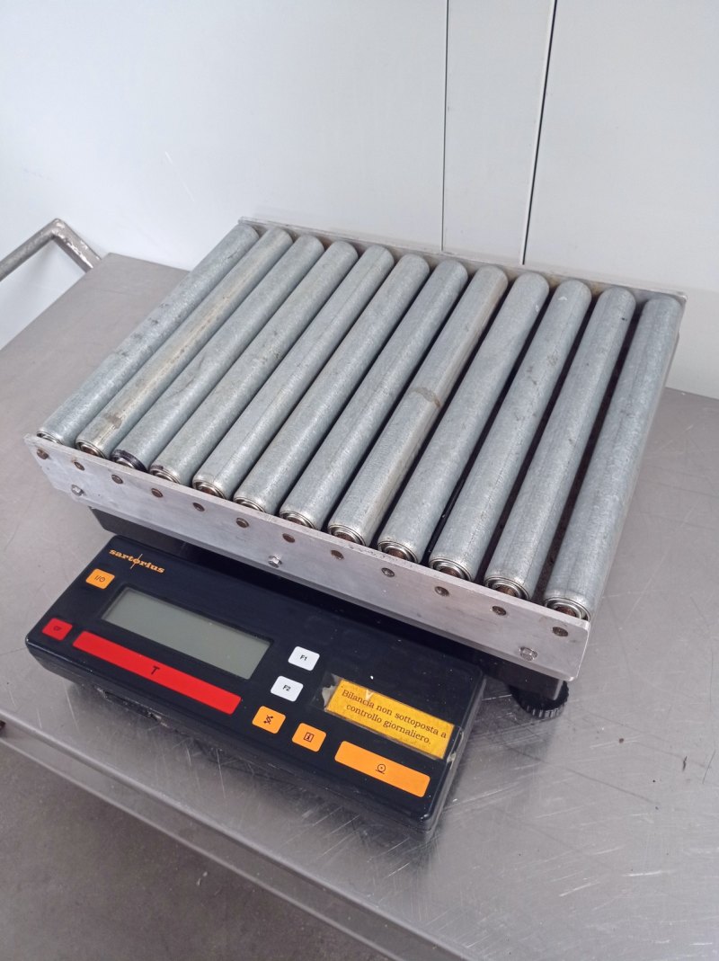 BILANCIA CON RULLIERA – SARTORIUS – MOD.IC 64