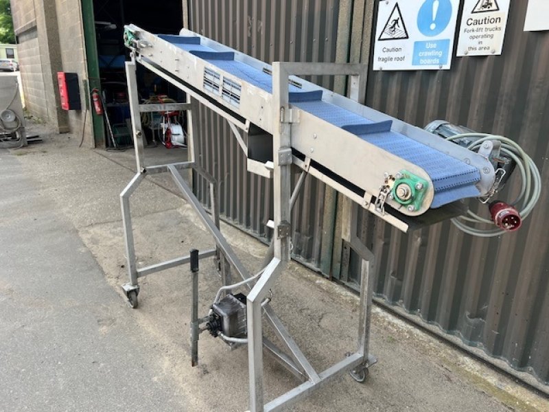 Incline Conveyor – Adjustable Height