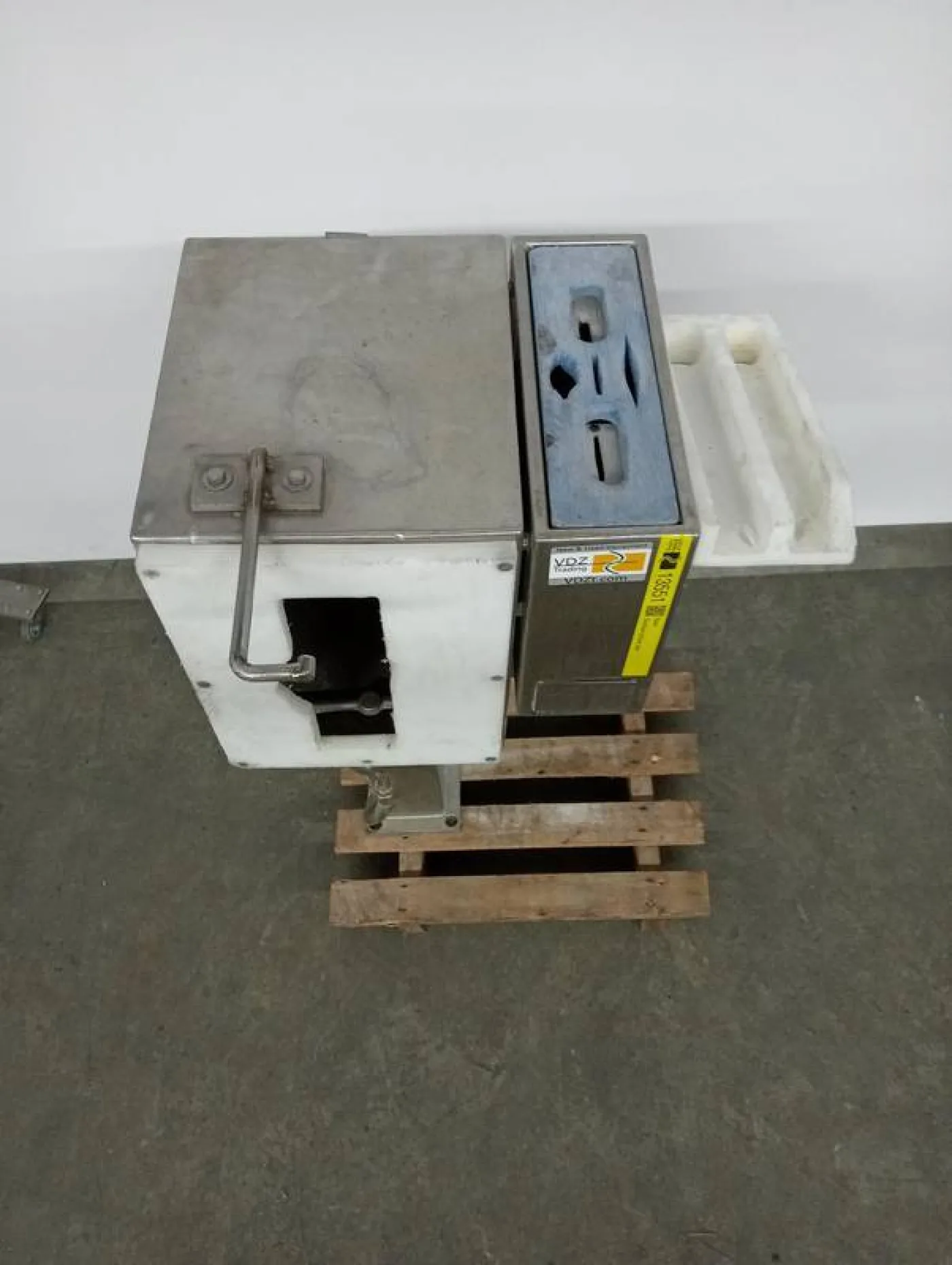 Sterilizer brisket saw - 3