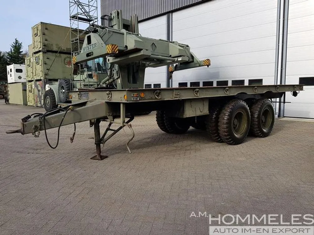M345 trailer