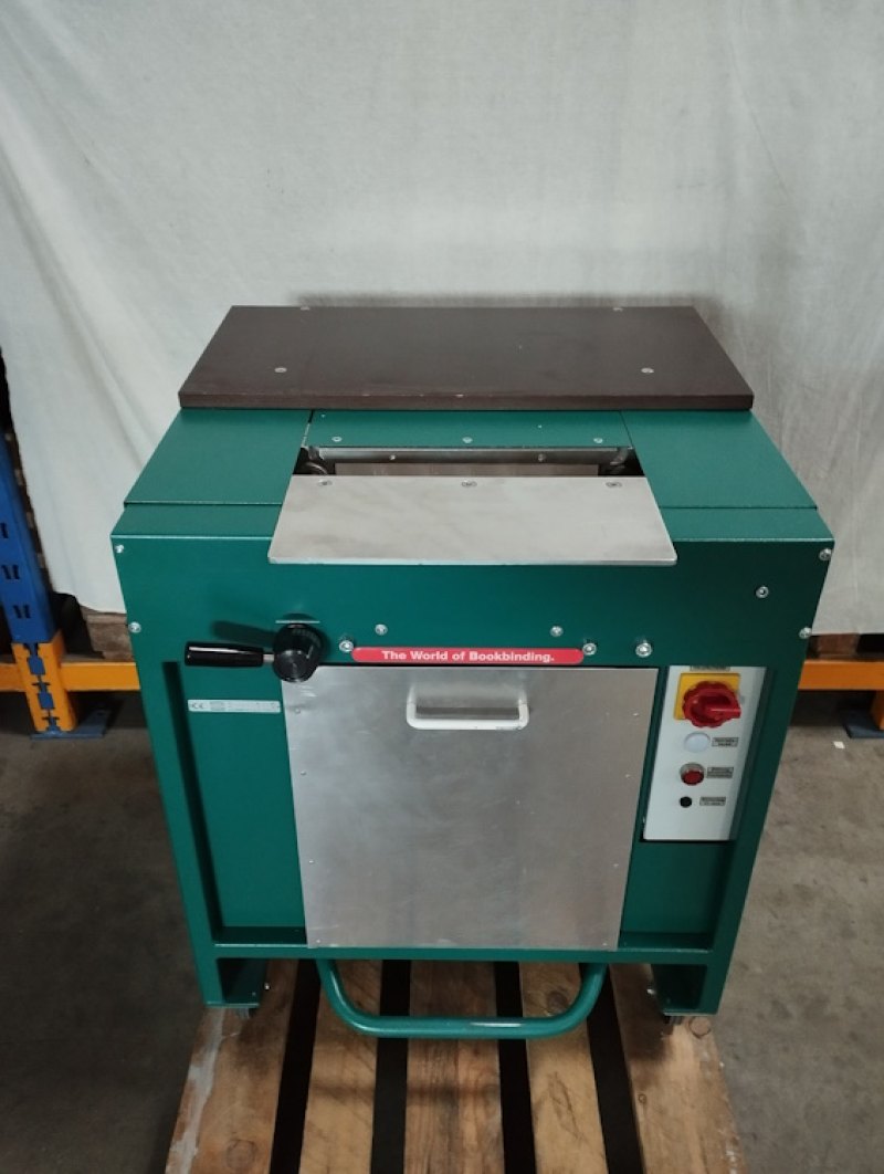 Buchrückenabstanzmaschine Schmedt Präcut HHS 6501