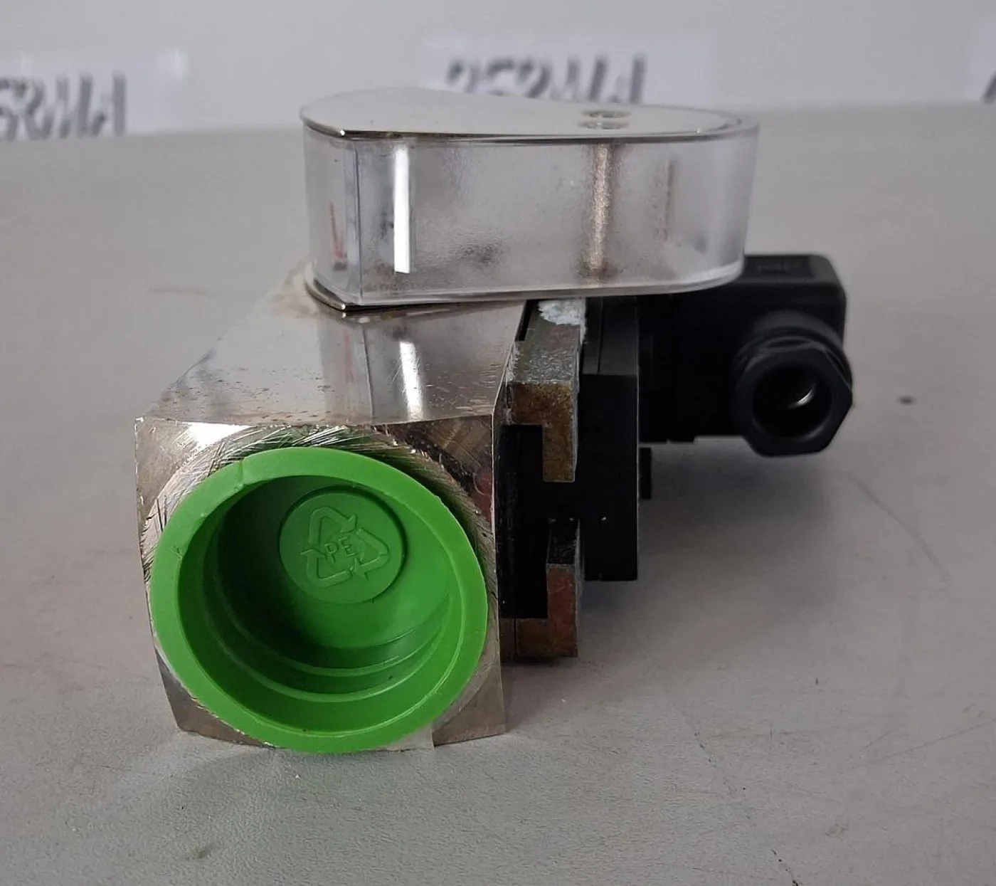 KOBOLD SMV Flow Monitor with Switch Output - 6