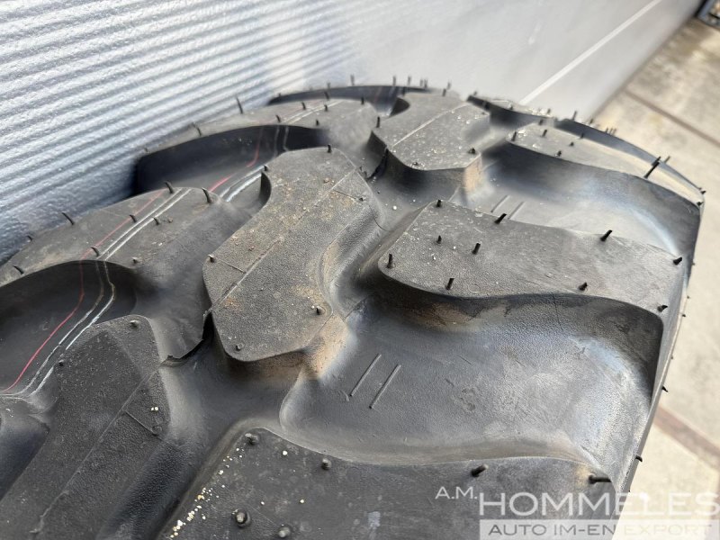 DUNLOP SPT9 - 405/70R20