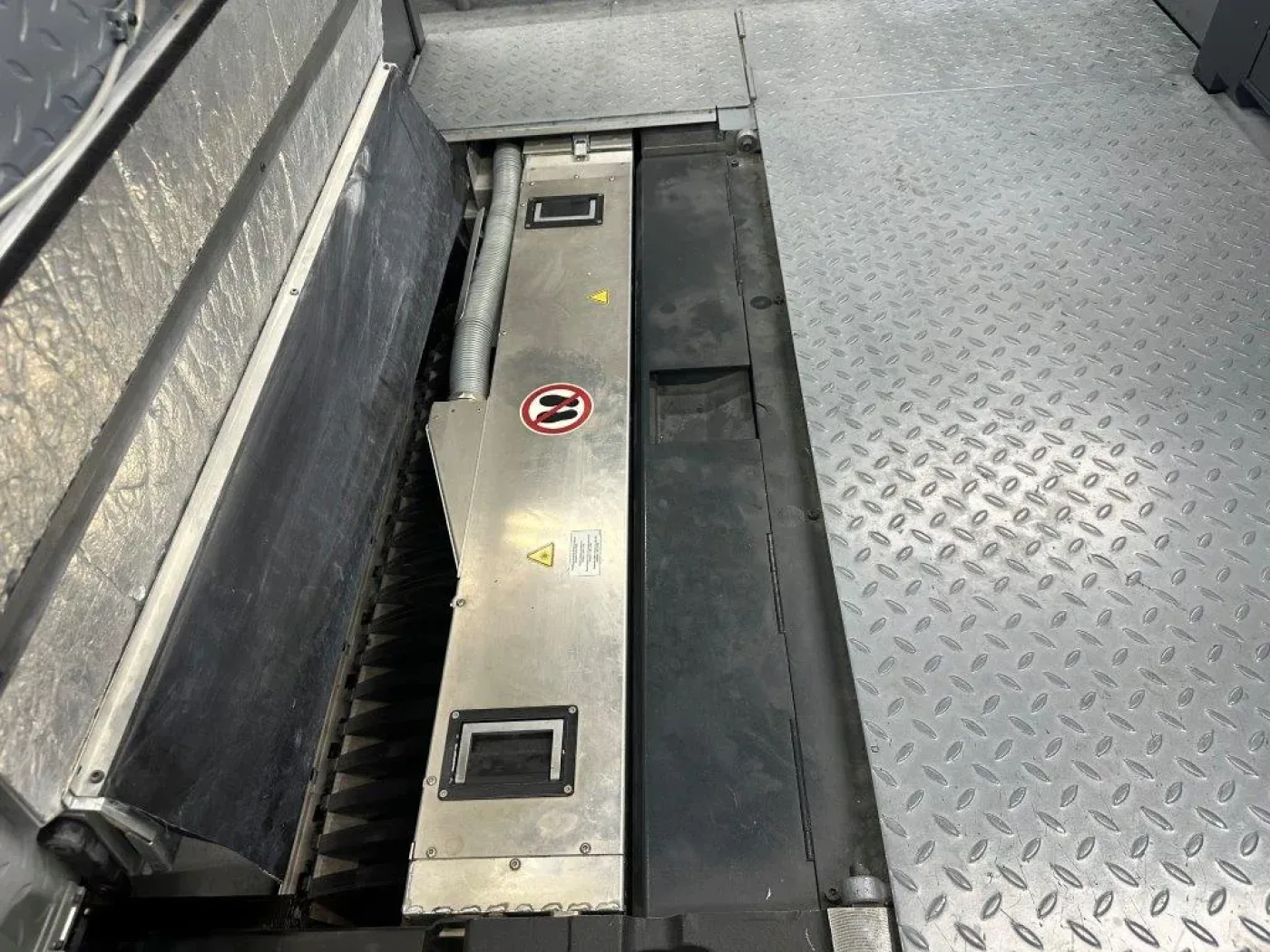Heidelberg XL 106-12-P (LE-UV) impresora offset - 4