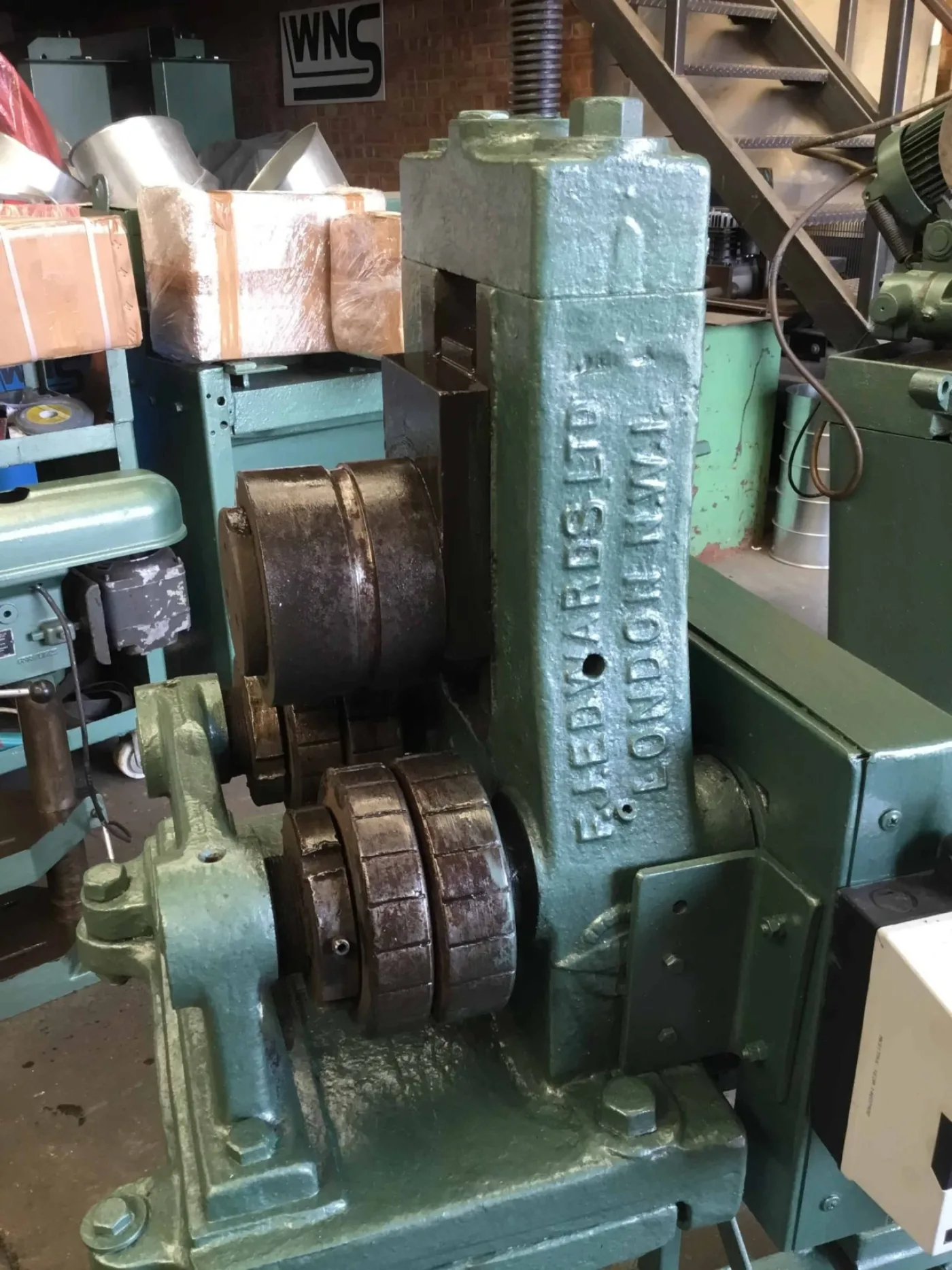 EDWARDS Power Ring Roller (RR01) - WNS - W. Neal Services Ltd - 2