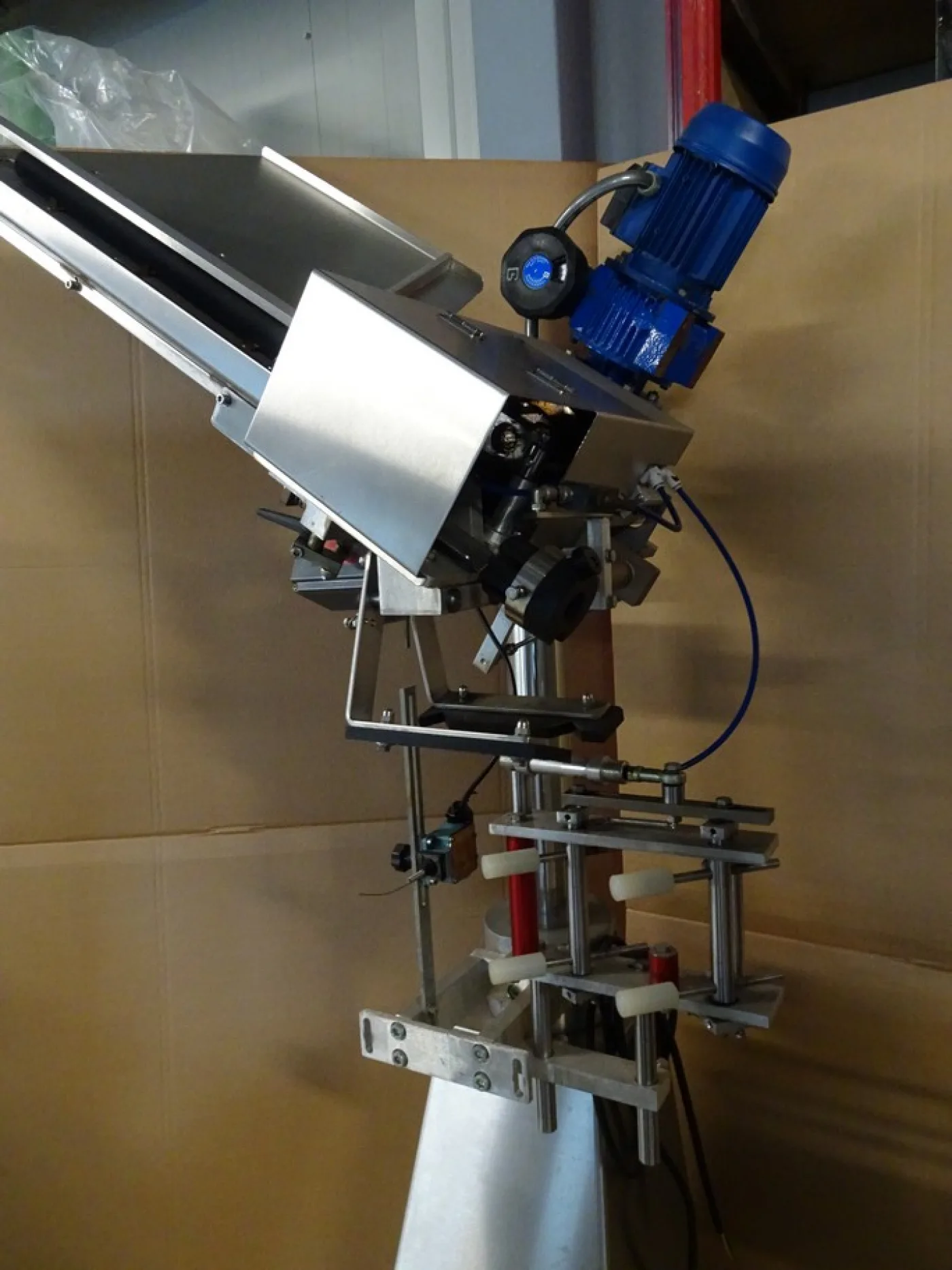 AUTOMATIC DISPENSER OMB FOR PVC CAPSULES, SECOND-HAND MACHINE - 5