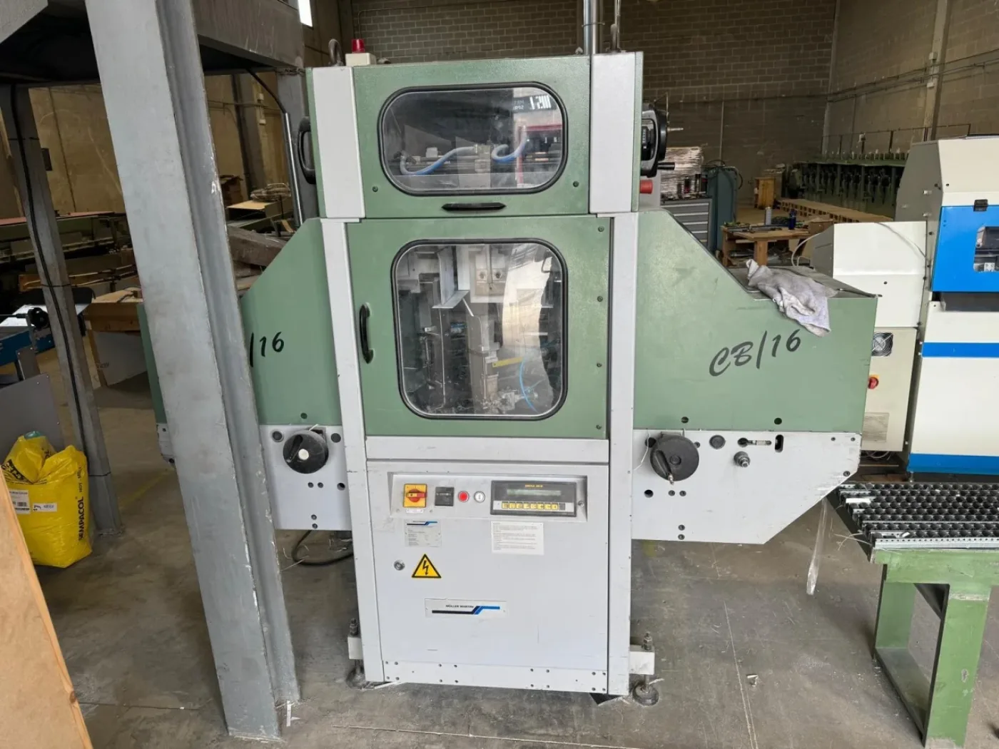 Muller Martini CB 16 apilador compensador - 2