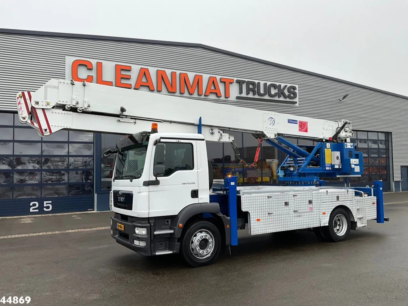 MAN TGM 15.290 Klaas 35 meter Dachdecker Kran - 1