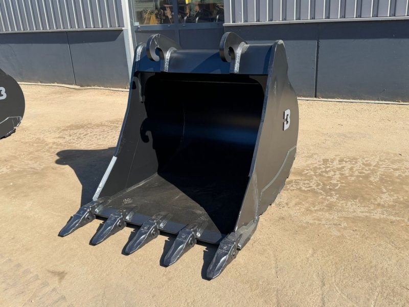 Excevation bucket / EBHD-3-70-130-T / CW40