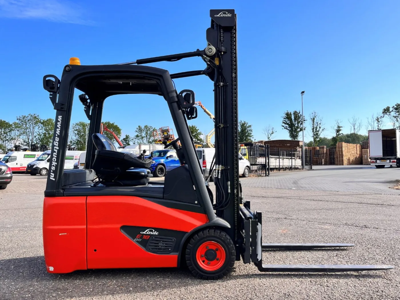 Linde E18-02 - 1