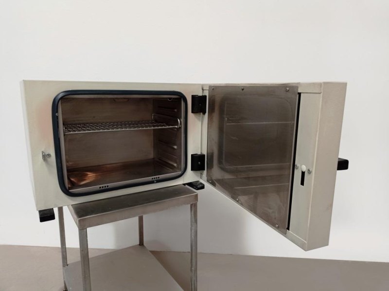 STUFA DI ESSICCAZIONE – WTB BINDER – MOD. E28