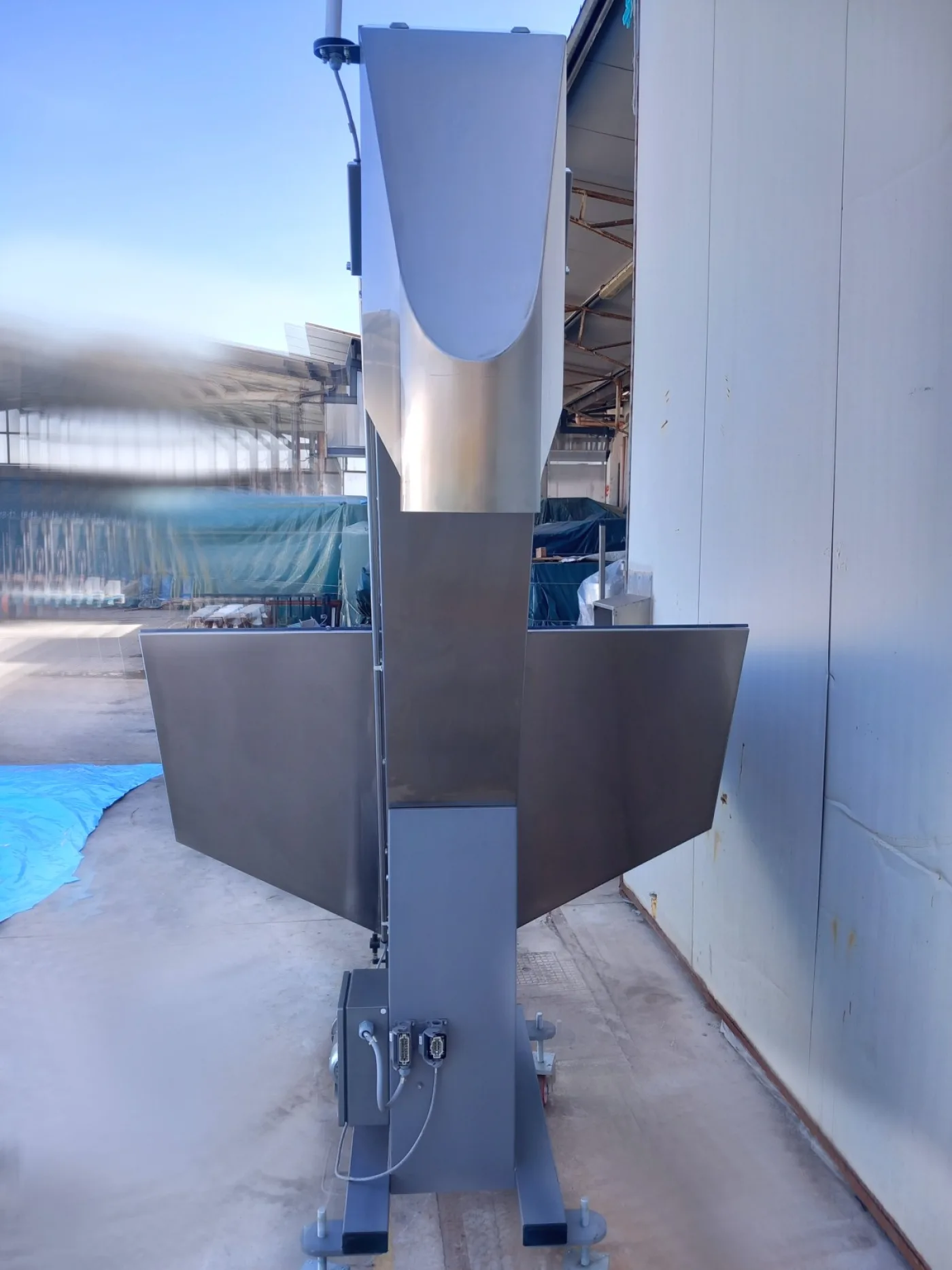 ELEVATORE A TRAMOGGIA – PESCE – MOD. EL 1750 - 3