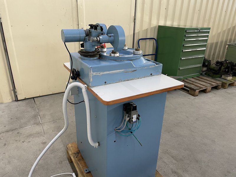 MACHINE A BROSSER SOLEIL “GIULIANELLI” TYPE GIRO G2