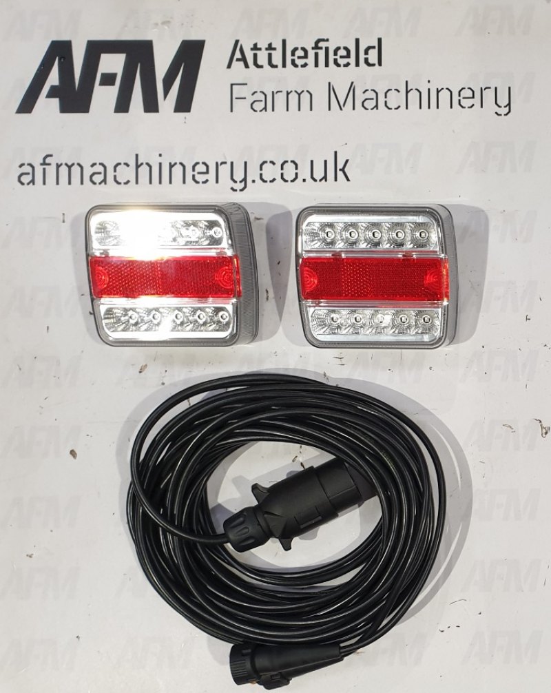 Rear Light Conversion kit to replace - 8770659N 460 and 620 Multicut