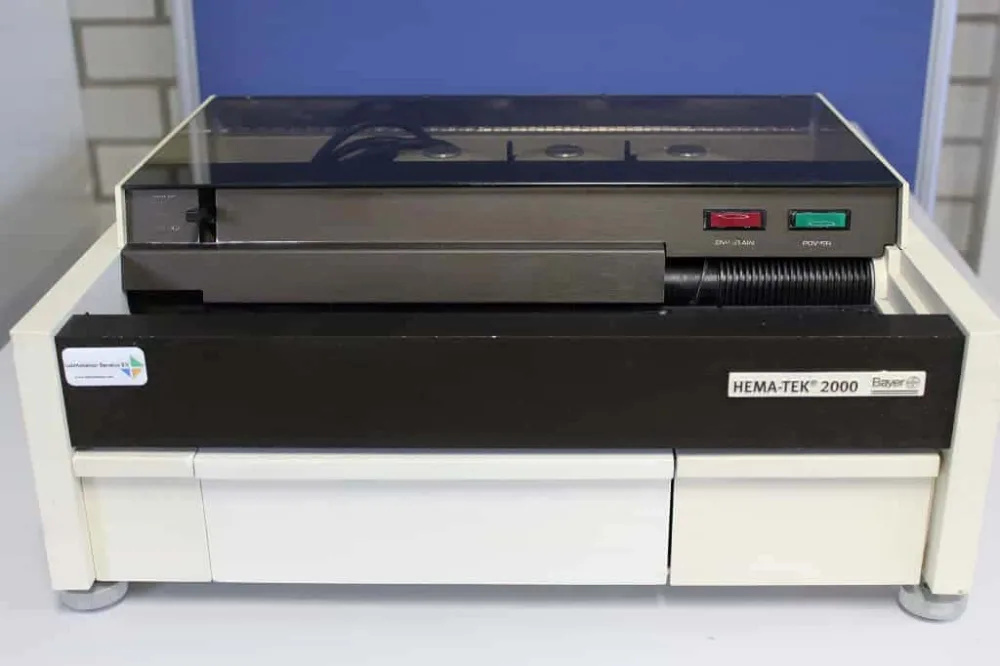 Bayer Hematek 2000 Slide Stainer