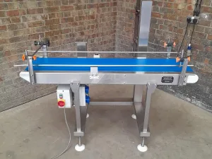 Crown Conveyors Straight Conveyor