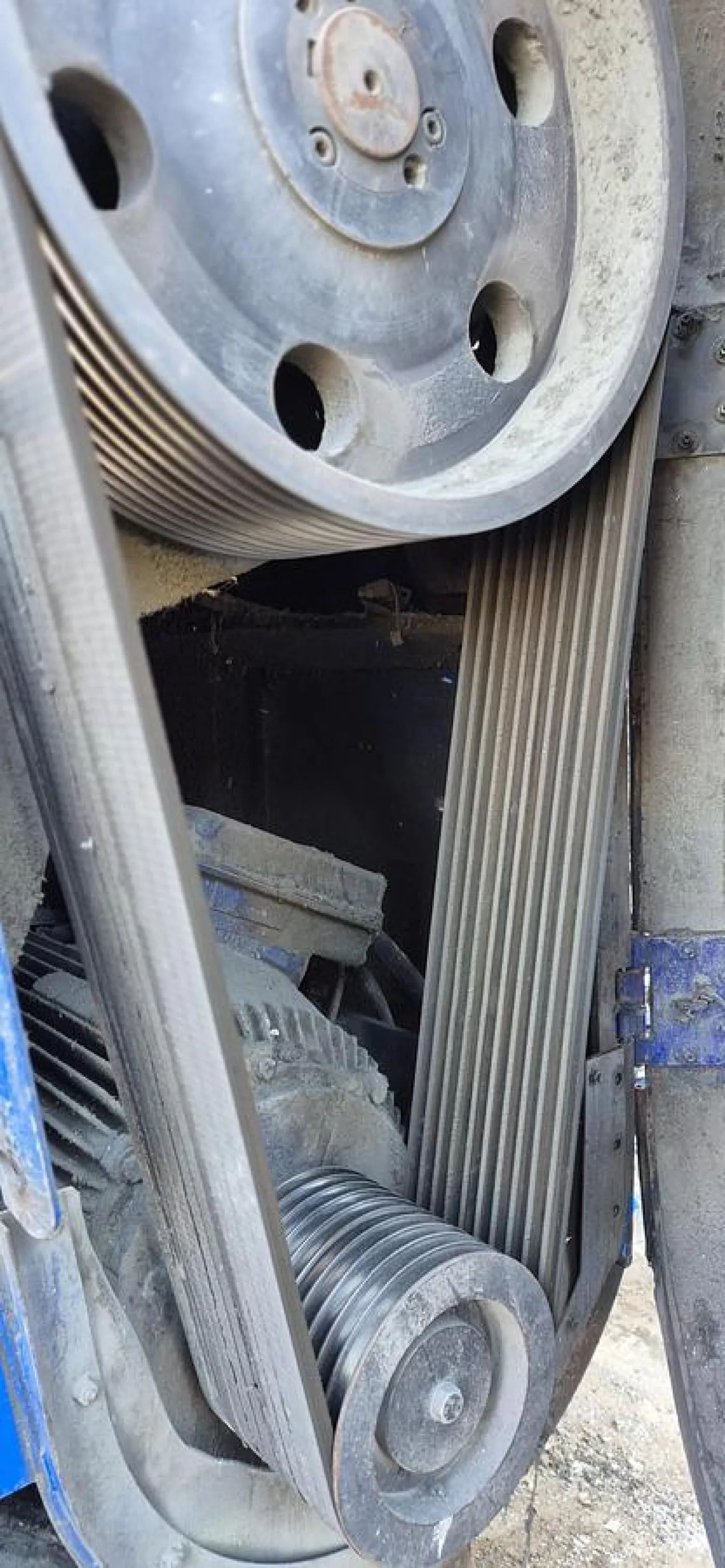 2016 Lindner Polaris 2800 Single-Shaft Slow-Speed Shredder - 7