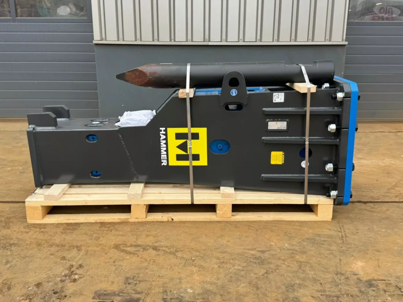 Hammer HS3200 fits 30-47 Ton excavator - 6