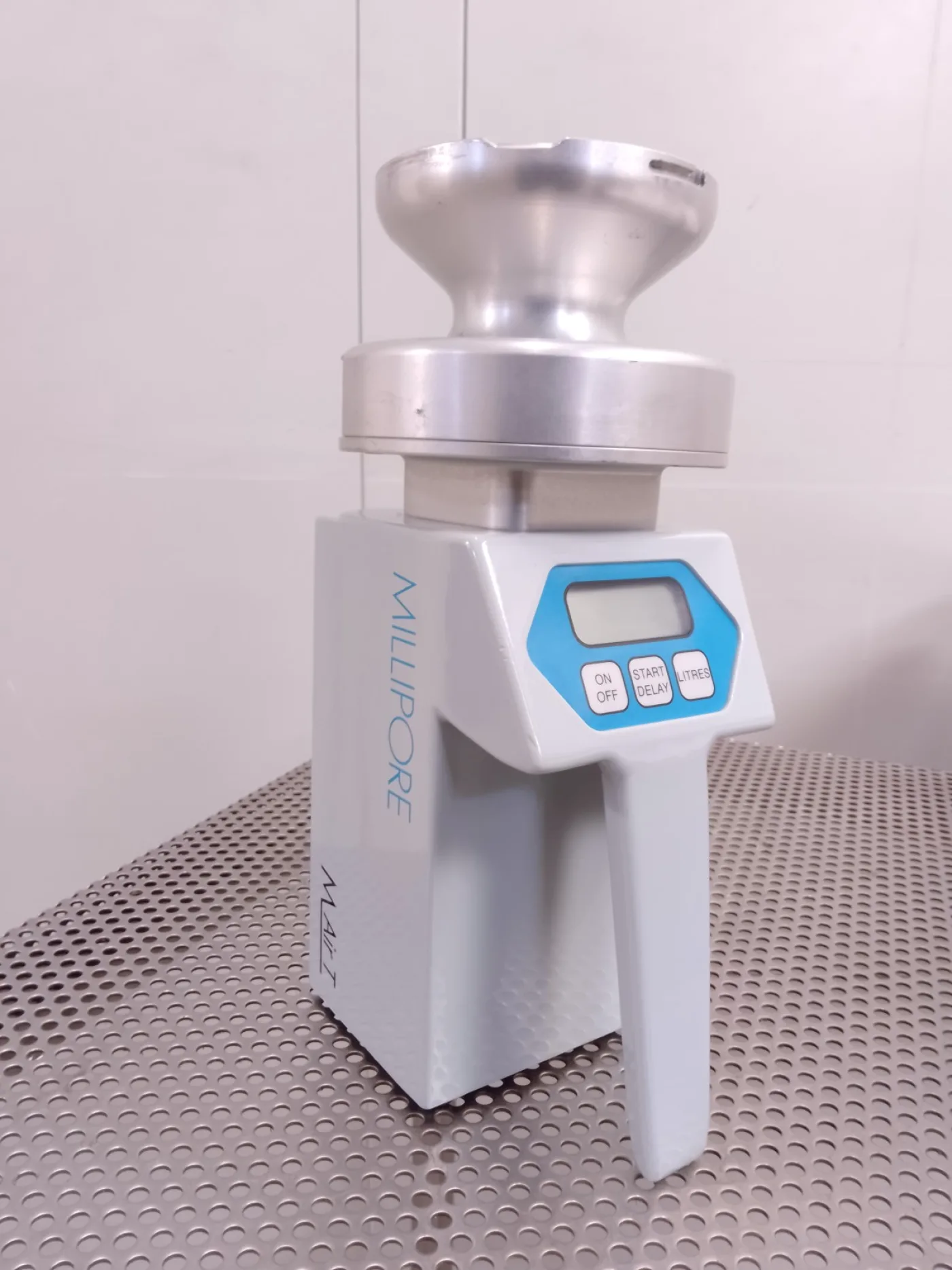 TESTER ARIA AMBIENTALE – MILLIPORE – MOD. M AIR T - 3